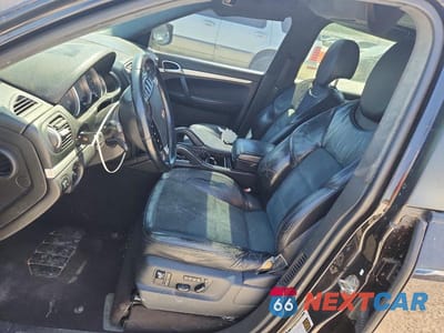 Zdjęcie 7 z 12 samochodu: 2008 PORSCHE CAYENNE GTS VIN:WP1AD29P18LA72726 - miniatura