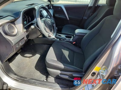 Zdjęcie 7 z 12 samochodu: 2016 TOYOTA RAV4 LE VIN:2T3BFREV6GW504154 - miniatura