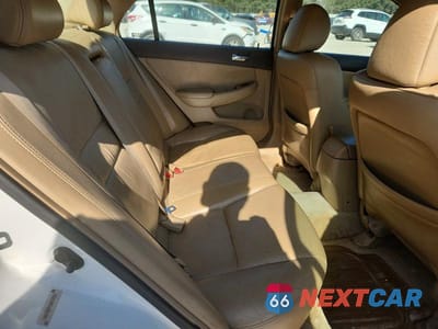 Zdjęcie 10 z 12 samochodu: 2003 HONDA ACCORD EX VIN:1HGCM66553A016511 - miniatura