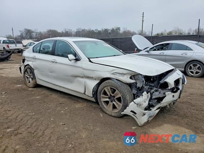 Czwarte zdjęcie samochodu z boku: 2013 BMW 528 XI VIN:WBAXH5C54DDW13617 - miniatura
