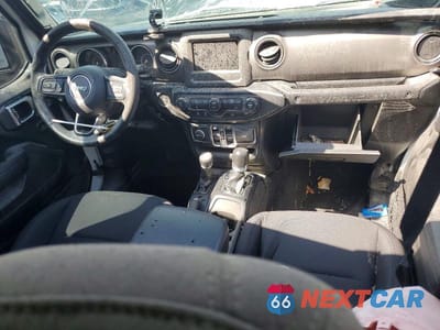 Zdjęcie 8 z 13 samochodu: 2022 JEEP WRANGLER UNLIMITED SPORT VIN:1C4HJXDN6NW200139 - miniatura