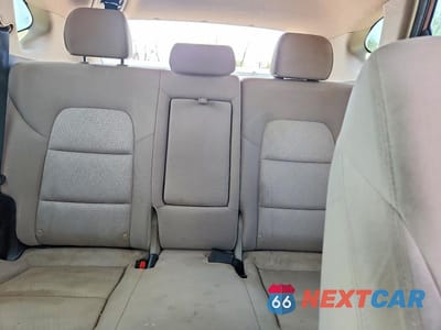 Zdjęcie 10 z 12 samochodu: 2016 HYUNDAI TUCSON SE VIN:KM8J3CA48GU223416 - miniatura