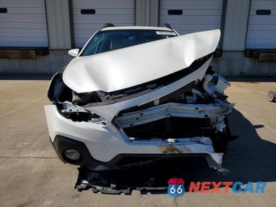 Piąte zdjęcie samochodu w środku: 2019 SUBARU OUTBACK 2.5I LIMITED VIN:4S4BSANC8K3345060 - miniatura