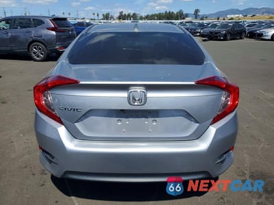 Zdjęcie 6 z 11 samochodu: 2018 HONDA CIVIC EX VIN:2HGFC2F73JH582322 - miniatura