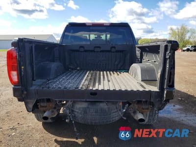Zdjęcie 6 z 12 samochodu: 2022 GMC SIERRA LIMITED K1500 DENALI VIN:1GTU9FEL0NZ175882 - miniatura