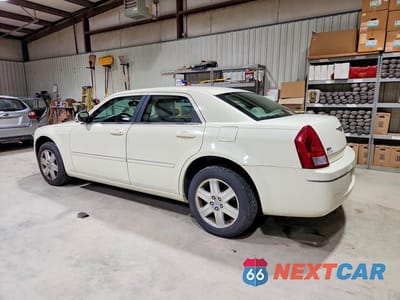 Drugie zdjęcie samochodu z przodu: 2006 CHRYSLER 300 TOURING VIN:2C3LK53G66H335933 - miniatura