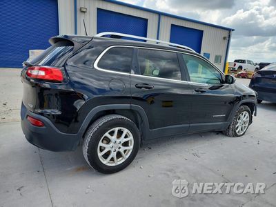 Trzecie zdjęcie samochodu z tyłu: 2017 JEEP CHEROKEE LATITUDE VIN:1C4PJLCB5HW642278 - miniatura