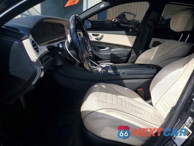 Zdjęcie 7 z 12 samochodu: 2018 MERCEDES-BENZ S 560 VIN:WDDUG8DB2JA368317 - miniatura