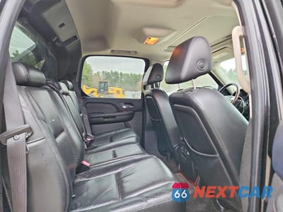 Zdjęcie 10 z 12 samochodu: 2007 CADILLAC ESCALADE EXT VIN:3GYFK62867G315296 - miniatura