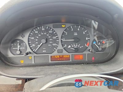 Zdjęcie 9 z 12 samochodu: 2000 BMW 323 IT VIN:WBAAR3346YJM02764 - miniatura