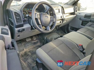 Zdjęcie 8 z 12 samochodu: 2017 FORD F150 VIN:1FTMF1C8XHKC22665 - miniatura