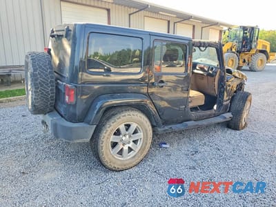 Trzecie zdjęcie samochodu z tyłu: 2013 JEEP WRANGLER UNLIMITED SAHARA VIN:1C4HJWEGXDL588521 - miniatura