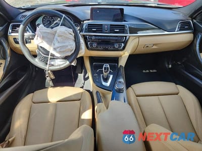 Zdjęcie 8 z 11 samochodu: 2017 BMW 330 XI VIN:WBA8D9G59HNU60766 - miniatura