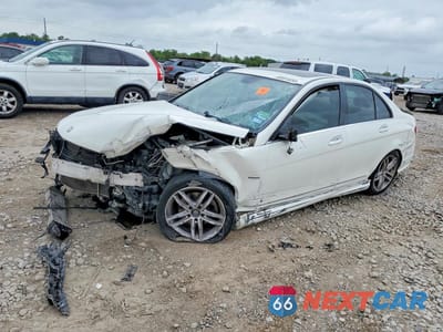2012 MERCEDES-BENZ C 250 WDDGF4HB5CA626545 - główne zdjęcie licytacji z USA - miniatura