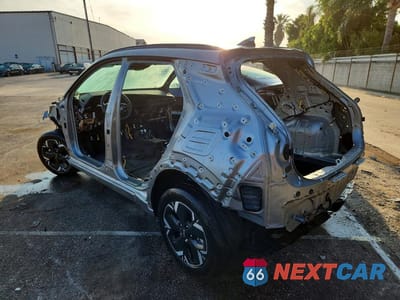 Drugie zdjęcie samochodu z przodu: 2025 KIA NIRO EV WIND VIN:KNDCR3L18S5145429 - miniatura