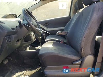 Zdjęcie 7 z 13 samochodu: 2009 TOYOTA YARIS BASE VIN:JTDJT903295246798 - miniatura