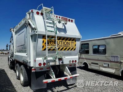 Trzecie zdjęcie samochodu z tyłu: 2003 AUTO WX REFUSE TRUCK - REFUSE TRUCK VIN:5VCDC6LF33N194612 - miniatura