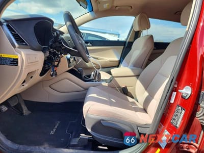 Zdjęcie 7 z 12 samochodu: 2018 HYUNDAI TUCSON SE VIN:KM8J2CA44JU823750 - miniatura