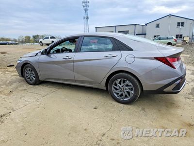 Drugie zdjęcie samochodu z przodu: 2024 HYUNDAI ELANTRA SEL VIN:KMHLM4DG3RU783963 - miniatura