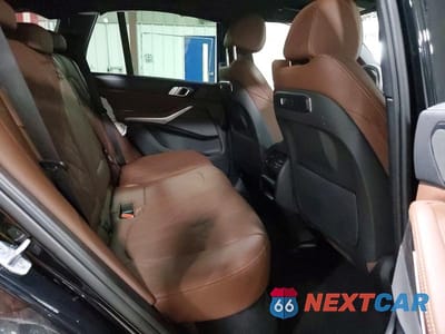 Zdjęcie 11 z 13 samochodu: 2026 BMW X5 XDRIVE50E VIN:5UX43EU08T9276201 - miniatura
