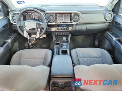 Zdjęcie 8 z 11 samochodu: 2023 TOYOTA TACOMA SR5 V6 VIN:3TYAZ5CN6PT040609 - miniatura