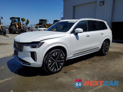 2026 VOLVO XC90 PLUS YV4062PEXT1505969 - główne zdjęcie licytacji z USA - miniatura