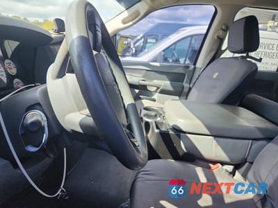 Zdjęcie 7 z 12 samochodu: 2008 DODGE RAM 3500 ST VIN:3D7MX48A98G195997 - miniatura