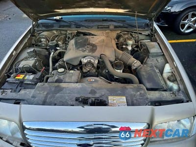 Zdjęcie 7 z 10 samochodu: 2001 FORD CROWN VICTORIA LX VIN:2FAFP74W41X162882 - miniatura