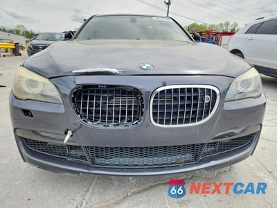 Piąte zdjęcie samochodu w środku: 2011 BMW 750 LXI VIN:WBAKC8C54BC432112 - miniatura