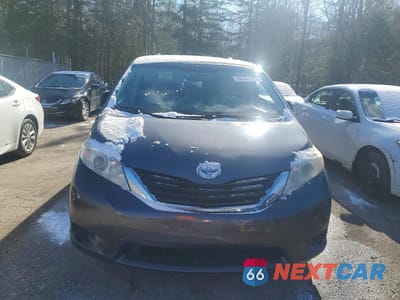 Piąte zdjęcie samochodu w środku: 2012 TOYOTA SIENNA LE VIN:5TDKK3DC0CS220961 - miniatura