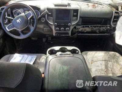 Zdjęcie 8 z 13 samochodu: 2024 RAM 2500 BIG HORN VIN:3C6UR5DL3RG340090 - miniatura