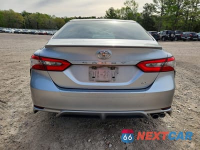 Zdjęcie 6 z 12 samochodu: 2018 TOYOTA CAMRY SE VIN:4T1B11HK4JU576598 - miniatura