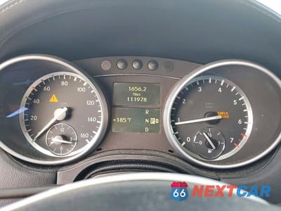 Zdjęcie 9 z 13 samochodu: 2010 MERCEDES-BENZ GL 450 4MATIC VIN:4JGBF7BE9AA610687 - miniatura