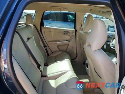 Zdjęcie 11 z 13 samochodu: 2015 VOLVO XC60 T5 PREMIER VIN:YV440MDK8F2755265 - miniatura