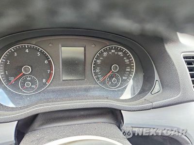 Zdjęcie 9 z 12 samochodu: 2012 VOLKSWAGEN PASSAT SE VIN:1VWBP7A33CC014240 - miniatura