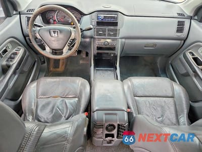 Zdjęcie 8 z 13 samochodu: 2003 HONDA PILOT EXL VIN:2HKYF18523H513071 - miniatura