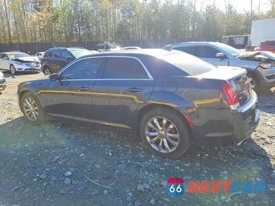 Drugie zdjęcie samochodu z przodu: 2016 CHRYSLER 300 LIMITED VIN:2C3CCARG9GH314122 - miniatura