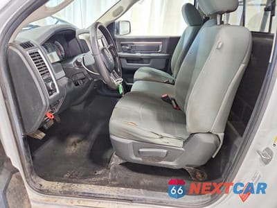 Zdjęcie 7 z 12 samochodu: 2014 RAM 1500 SLT VIN:3C6JR7ET2EG186818 - miniatura