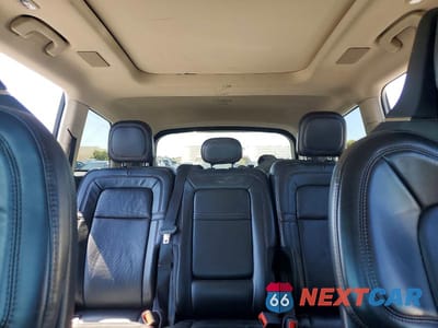 Zdjęcie 10 z 14 samochodu: 2020 LINCOLN AVIATOR GRAND TOURING VIN:5LMYJ8XY2LGL19740 - miniatura