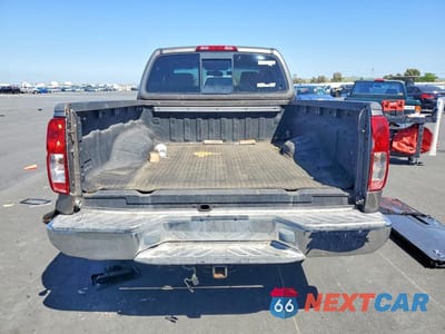 Zdjęcie 6 z 12 samochodu: 2005 NISSAN FRONTIER SE VIN:1N6AD06U85C401432 - miniatura