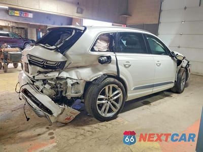 Trzecie zdjęcie samochodu z tyłu: 2017 AUDI Q7 PRESTIGE VIN:WA1VAAF77HD016532 - miniatura