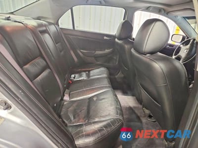 Zdjęcie 10 z 13 samochodu: 2005 HONDA ACCORD EX VIN:1HGCM66505A030027 - miniatura