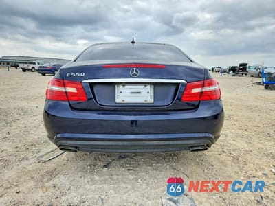 Zdjęcie 6 z 11 samochodu: 2011 MERCEDES-BENZ E 550 VIN:WDDKJ7CB5BF070627 - miniatura