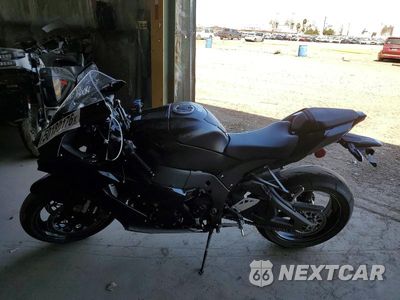 Trzecie zdjęcie samochodu z tyłu: 2025 KAWASAKI ZX1002 L VIN:JKBZXVL10SA018604 - miniatura