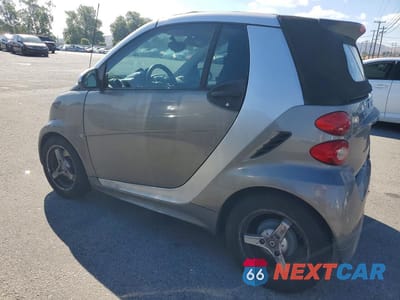 Drugie zdjęcie samochodu z przodu: 2013 SMART FORTWO PASSION VIN:WMEEK3BA3DK591492 - miniatura