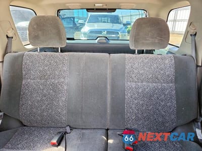 Zdjęcie 10 z 12 samochodu: 2002 ISUZU RODEO S VIN:4S2DM58W824700666 - miniatura