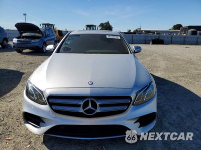 Piąte zdjęcie samochodu w środku: 2017 MERCEDES-BENZ E 300 VIN:WDDZF4JBXHA033046 - miniatura
