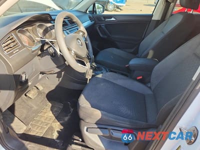 Zdjęcie 7 z 14 samochodu: 2019 VOLKSWAGEN TIGUAN S VIN:3VV0B7AX5KM193181 - miniatura