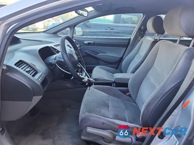 Zdjęcie 7 z 12 samochodu: 2007 HONDA CIVIC LX VIN:1HGFA16597L037123 - miniatura