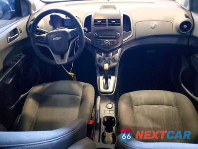 Zdjęcie 8 z 12 samochodu: 2014 CHEVROLET SONIC LT VIN:1G1JC5SH4E4174190 - miniatura